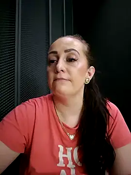 AvaLloyd online show from February 2025 03:23:01 AM