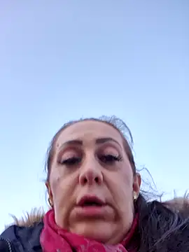 AvaLloyd online show from February 2025 03:42:02 PM