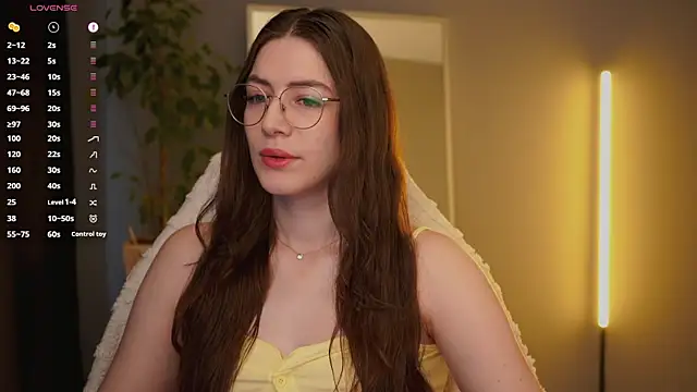 Ester Hill online show from April 2026 02:23:02 AM