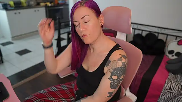 gennyrock online show from February 2025 06:54:01 PM