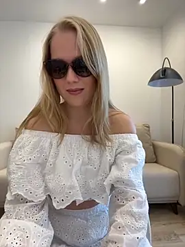 Little Forest ELF online show from October 2025 11:31:01 AM