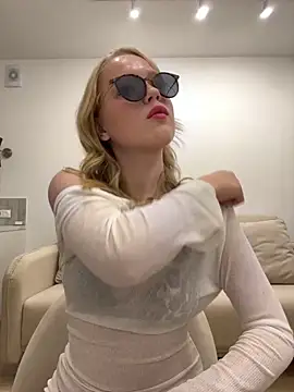 Little Forest ELF online show from October 2025 02:02:02 PM