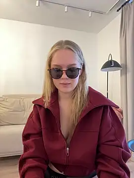 Little Forest ELF online show from November 2025 05:54:01 AM