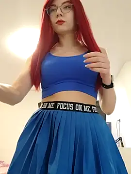 ElliMoor online show from March 2025 10:36:02 AM