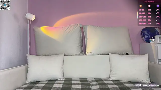 Snapshot of Ameliia_castro chatting on February 2026 05:26:02 AM Ameliia castro online show from February 2026 05:26:02 AM