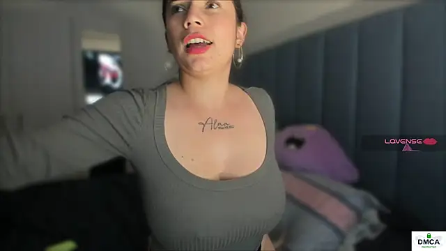 Snapshot of _Susiee_ chatting on January 2025 02:30:02 AM Susiee online show from January 2025 02:30:02 AM