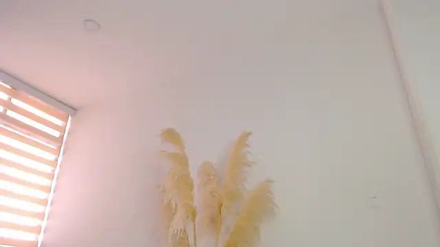 dollface17 online show from November 2025 09:25:02 PM