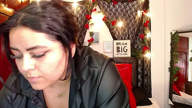 moon sunflower online show from March 2025 01:18:01 PM