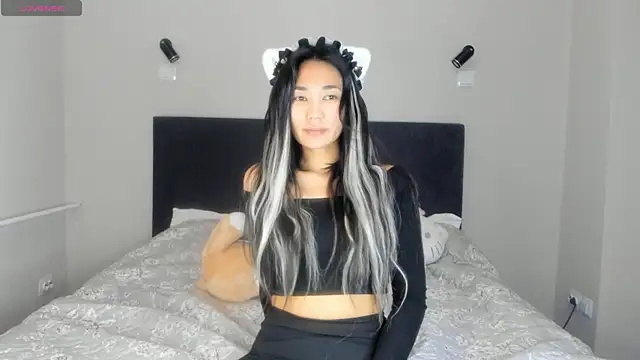 Snapshot of wendy_marvel chatting on December 2024 06:31:01 AM wendy marvel online show from December 2024 06:31:01 AM