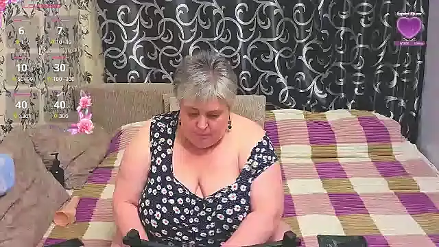 Baunti5555 online show from March 2026 07:31:01 PM