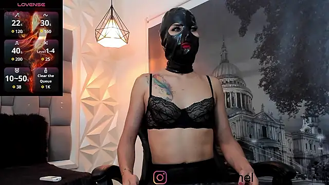 Snapshot of kamila_twink_sexy chatting on December 2024 07:10:01 AM kamila twink sexy online show from December 2024 07:10:01 AM