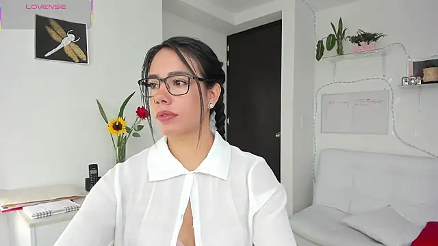 susana monroy online show from July 2026 06:39:01 PM