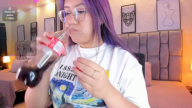 sweet--emily online show from January 2025 09:18:02 AM