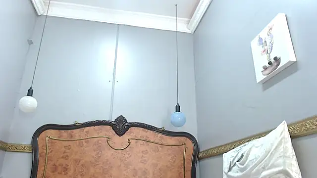 Snapshot of MilanZaire chatting on January 2025 02:27:01 AM MilanZaire online show from January 2025 02:27:01 AM