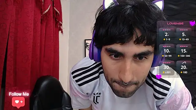 Snapshot of MilanZaire chatting on March 2025 04:01:01 AM MilanZaire online show from March 2025 04:01:01 AM