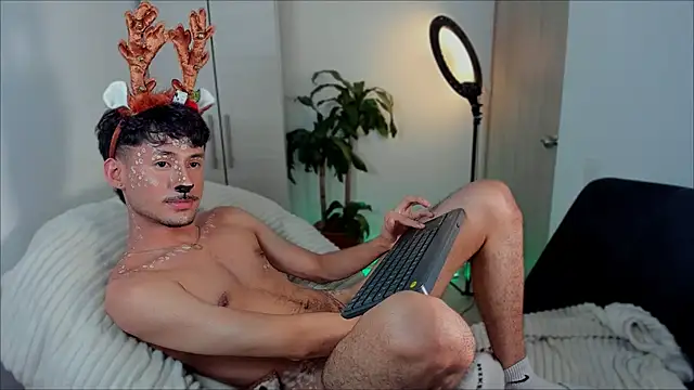 dimitri targaryen online show from December 2024 06:44:01 AM