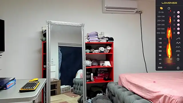 supermanboy94 online show from January 2025 03:30:01 AM