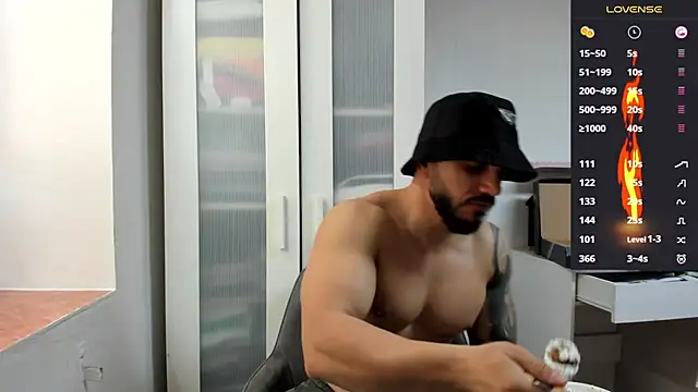 supermanboy94 online show from March 2026 06:20:01 AM