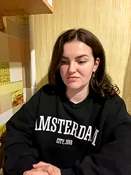 Karolina llove online show from December 2024 09:37:01 PM