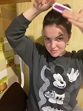 Karolina llove online show from December 2024 11:03:01 PM