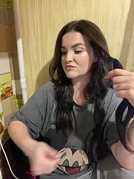 Karolina llove online show from December 2024 01:29:02 PM