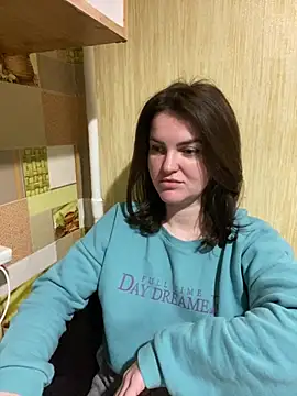 Karolina llove online show from February 2025 06:33:01 PM