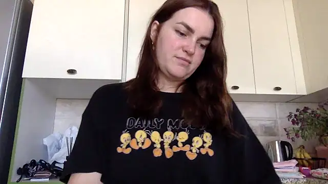 Karolina llove online show from September 2025 09:44:01 AM