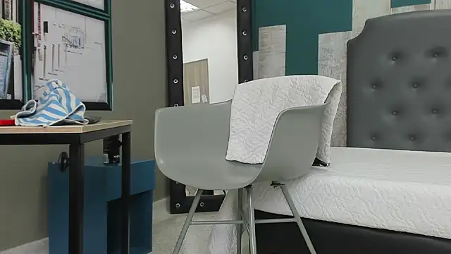 Rhaegal hot online show from March 2025 07:24:02 PM