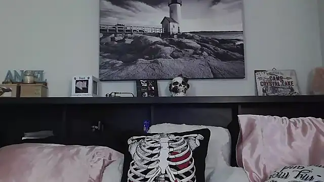 CrystalLakeXO online show from February 2025 05:50:02 AM