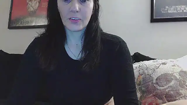 CrystalLakeXO online show from September 2025 11:15:02 PM