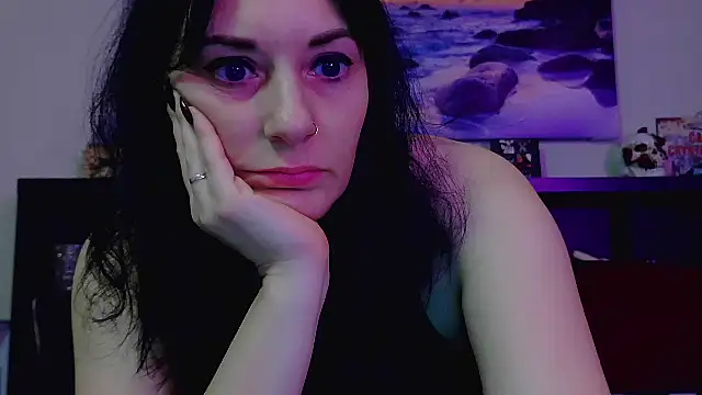 CrystalLakeXO online show from December 2025 06:11:01 AM