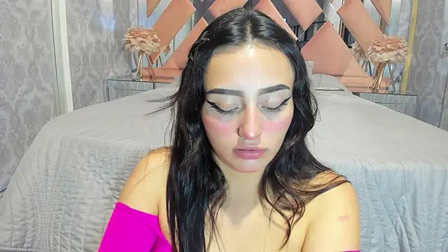 Lesly sexy4u online show from May 2026 04:07:01 AM