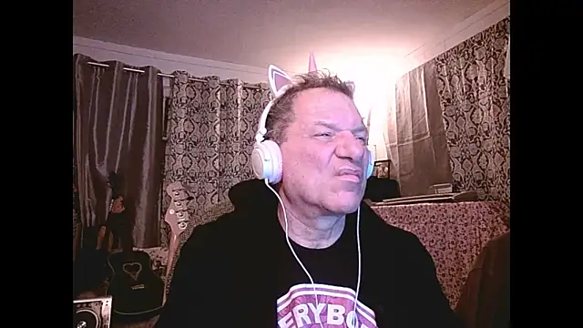 coryassman online show from December 2024 12:39:02 PM