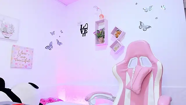 Alice 0120 online show from September 2025 03:17:02 AM