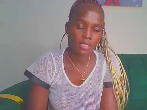 Snapshot of cutesmiling chatting on May 2026 12:26:02 PM cutesmiling online show from May 2026 12:26:02 PM