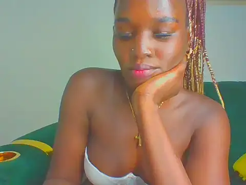 Snapshot of cutesmiling chatting on June 2026 11:58:01 AM cutesmiling online show from June 2026 11:58:01 AM