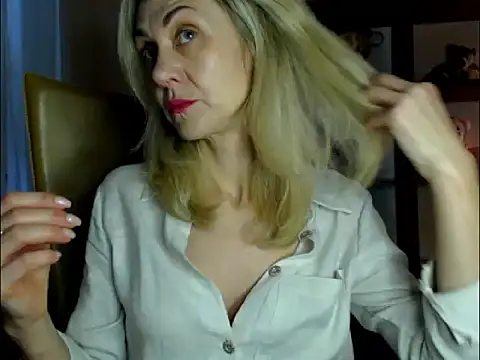 Snapshot of Tanya6547 chatting on December 2024 10:56:02 AM Tanya6547 online show from December 2024 10:56:02 AM