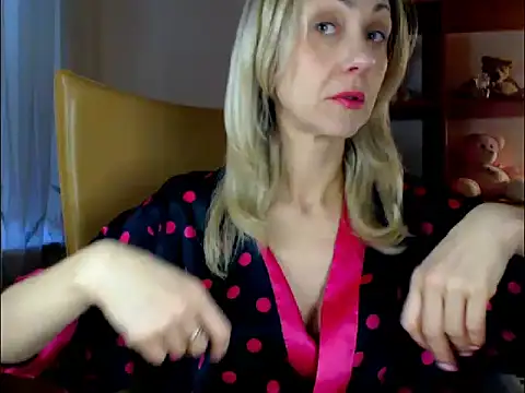 Snapshot of Tanya6547 chatting on February 2025 08:50:02 AM Tanya6547 online show from February 2025 08:50:02 AM