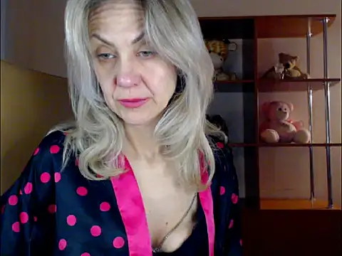 Snapshot of Tanya6547 chatting on March 2025 08:16:02 AM Tanya6547 online show from March 2025 08:16:02 AM