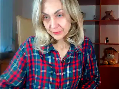 Snapshot of Tanya6547 chatting on November 2025 08:31:02 AM Tanya6547 online show from November 2025 08:31:02 AM