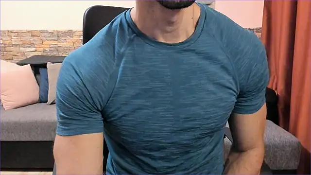 HotHunkTrainer online show from September 2025 06:24:02 AM