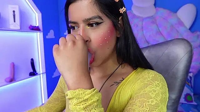 miss romyna online show from February 2025 11:10:02 AM