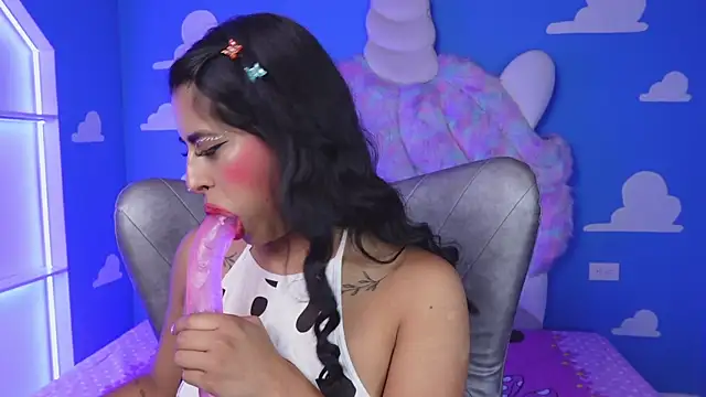 miss romyna online show from September 2025 11:04:02 AM