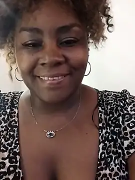 Snapshot of kaorysquirt chatting on September 2025 02:33:01 AM kaorysquirt online show from September 2025 02:33:01 AM