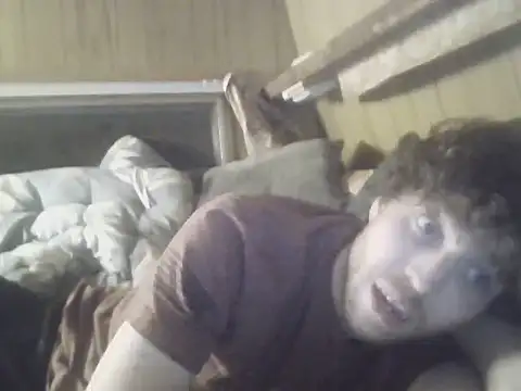 Irishman9077 online show from October 2025 08:37:02 AM