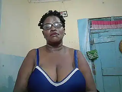 Snapshot of sexy_bigboobss chatting on May 2026 06:31:02 AM sexy bigboobss online show from May 2026 06:31:02 AM