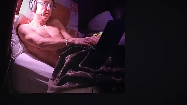 YouLikeBigDick9 online show from January 2025 08:22:01 AM