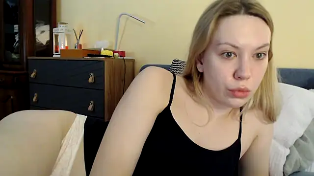 Scarlettford online show from December 2024 10:13:01 AM