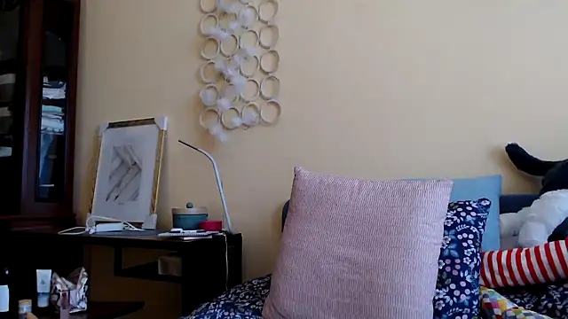 Scarlettford online show from March 2025 02:00:01 PM