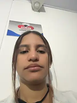 AnthonelaDuque online show from February 2026 11:33:01 AM